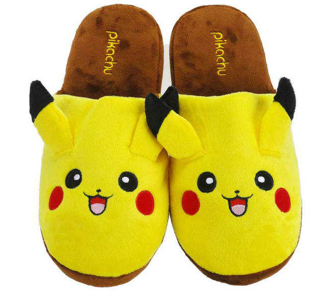 Pokmon Pikachu Hausschuhe Schuhe Finken Pantoffeln Plsch Kind Kinder Erwachsene