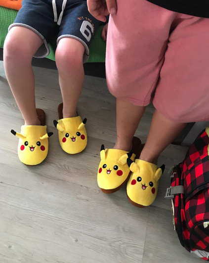 Pokmon Plsch Pikachu Hausschuhe Schuhe Finken Kind Kinder Erwachsene Pokemon Video Spiel Zubehr TV Serie Fan Accessoire Pokemon Pika Gelb